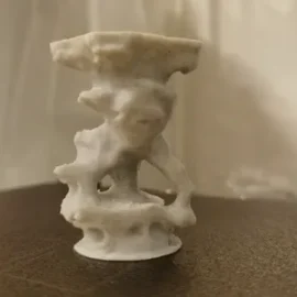 جذع شجرة غير متساوي
