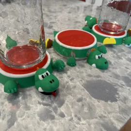 تنين لحمل آكواب بحركة تماتيكية مضحكة