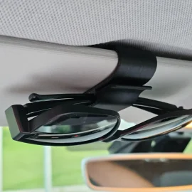 مثبتت النظارة